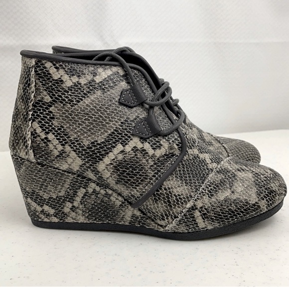 Toms Kala Snake Wedge Ankle Boots - Picture 2 of 8